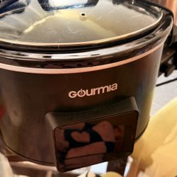 Gourmia Slow Cooker