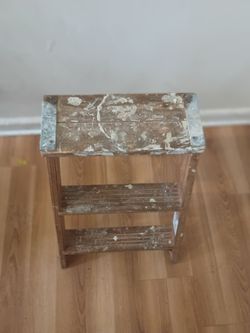 2 ft wooden step ladder