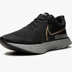 Nike Men's React Infinity Run Flyknit 2 Running Shoes Black lightweight size 12
