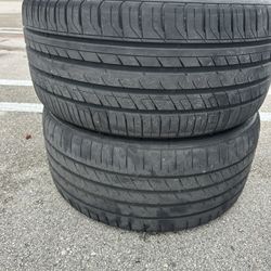 255/35/20 Pair Used Tires Performance 