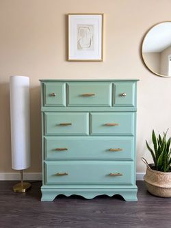 Gorgeous Mint Dresser