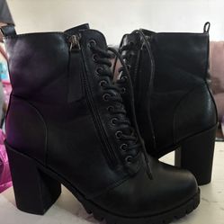 8.5 Black Bootys 