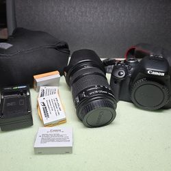 Canon T3i With EFS 18-135mm Batteries And Case