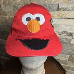 Sesame Street Elmo Red Cap 4-7 years olds, Boys and Girl's, adjustable back EUC