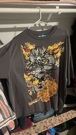 Dragon t shirt