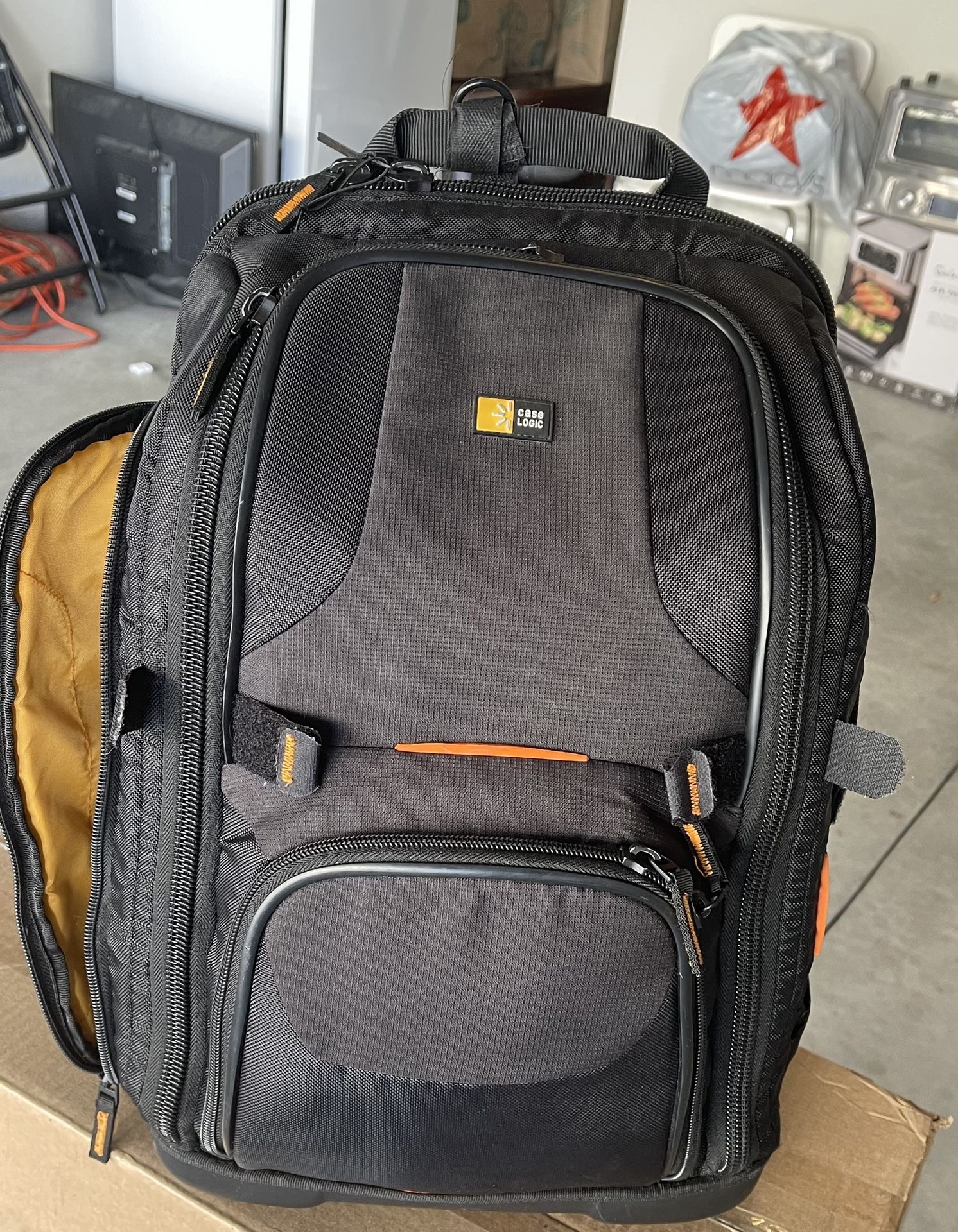 DSLR CARRYING BAG WITH COMPUTER CASE