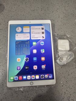 Apple iPad AIR 3rd Gen 64GB WiFi 10.5" -White iOS 26

