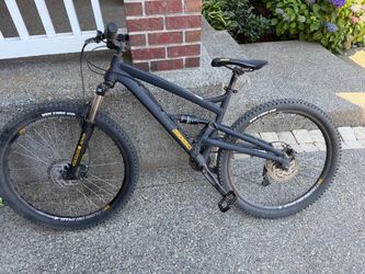 DiamondBack Atroz 2 Full Suspension