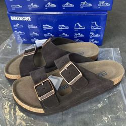 Wholesale slippers – warehouse direct shipping.