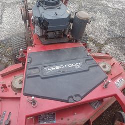 Lawnmower Toro 52"