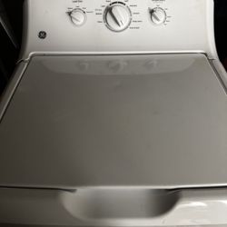 GE Washer And Dryer Set