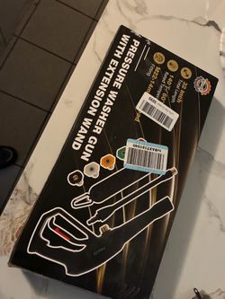 Pressure washer gun