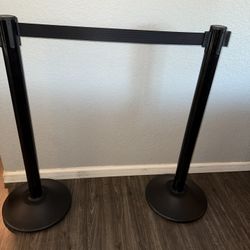 Retractable Event Barrier 