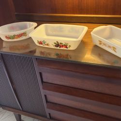 Vintage Bakeware 