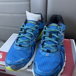 New Balance men’s 9.5