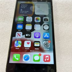 iPhone SE factory unlock to any carrier 64 GB great condition