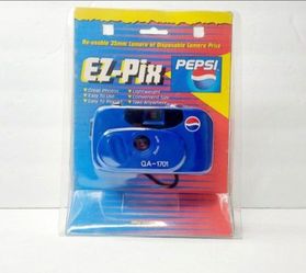 Vintage Pepsi Cola Camera 35mm EZ-Pix QA-1701 Rare. New Old Stock.