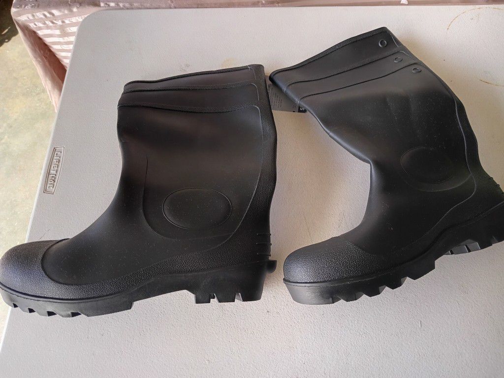 100% Rubber Waterproof Boots 