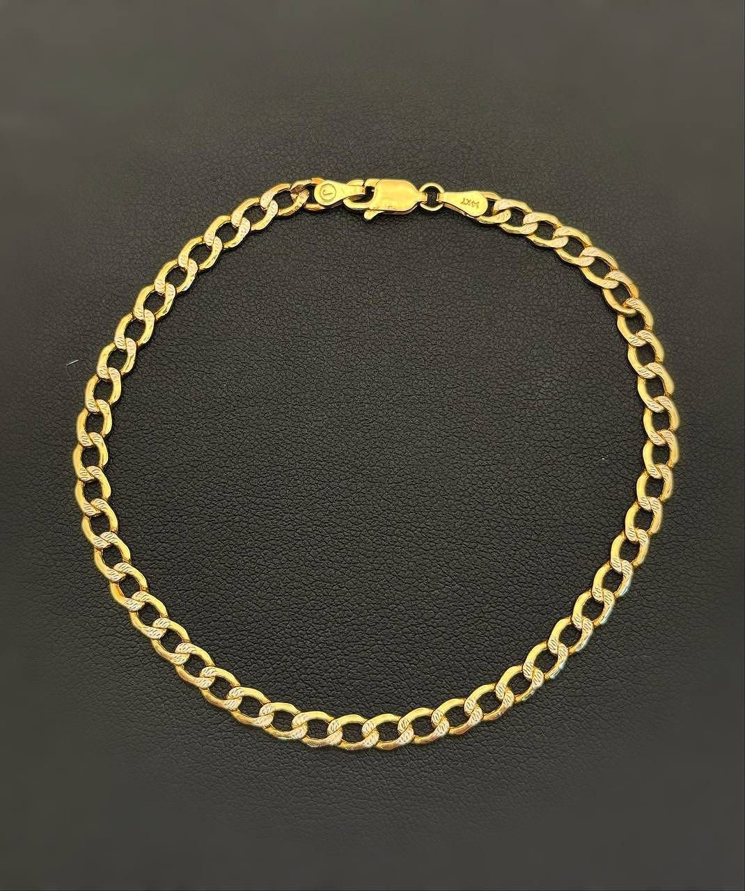 14k yellow two tone gold Curb bracelet 8” bracelet 4.00mm wide