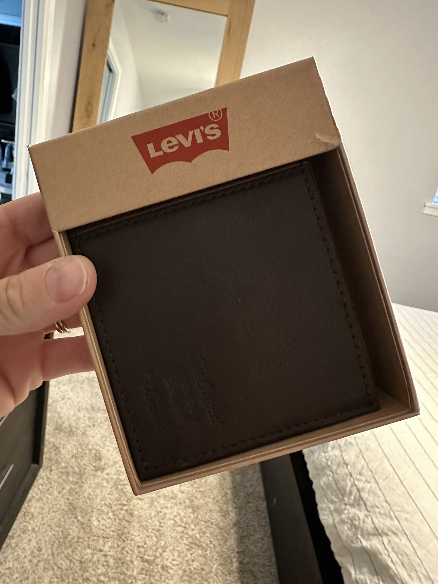 Levi Men’s Wallet