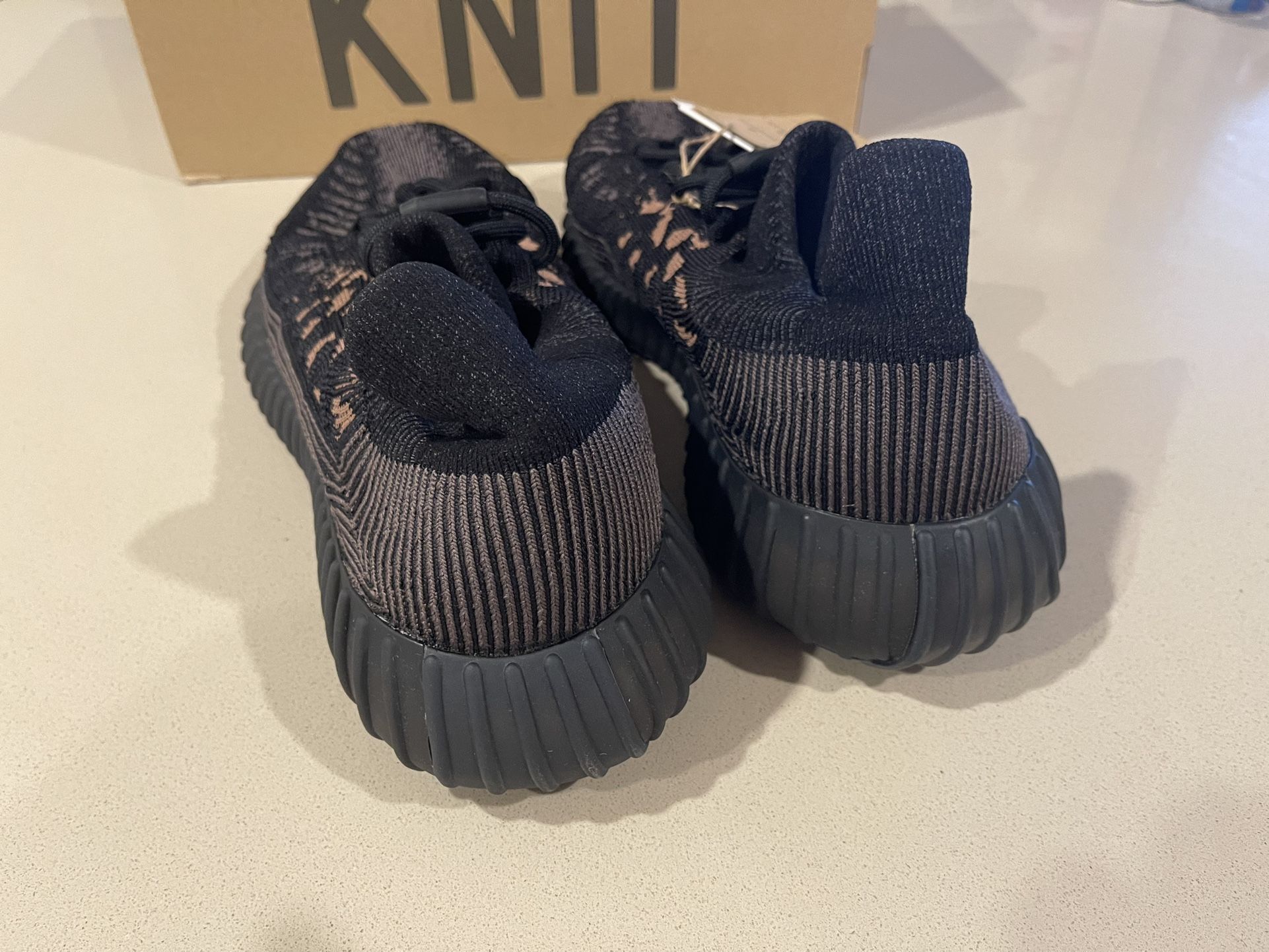 Yeezy Boost 350 V2 CMPCT 'Slate Carbon' Yeezy Boost 350 V2 CMPCT 'Slate Carbon'