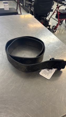 Louis Vuitton belt