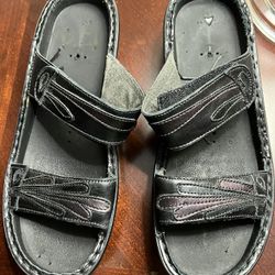 Naot Womens 38 US 7 Purple Black Leather Sandals 2 Straps Shoes Wedge New-other  Naot Black Purple Leather 2 Strap Sandals Size 38 Ladies 7   Leather 