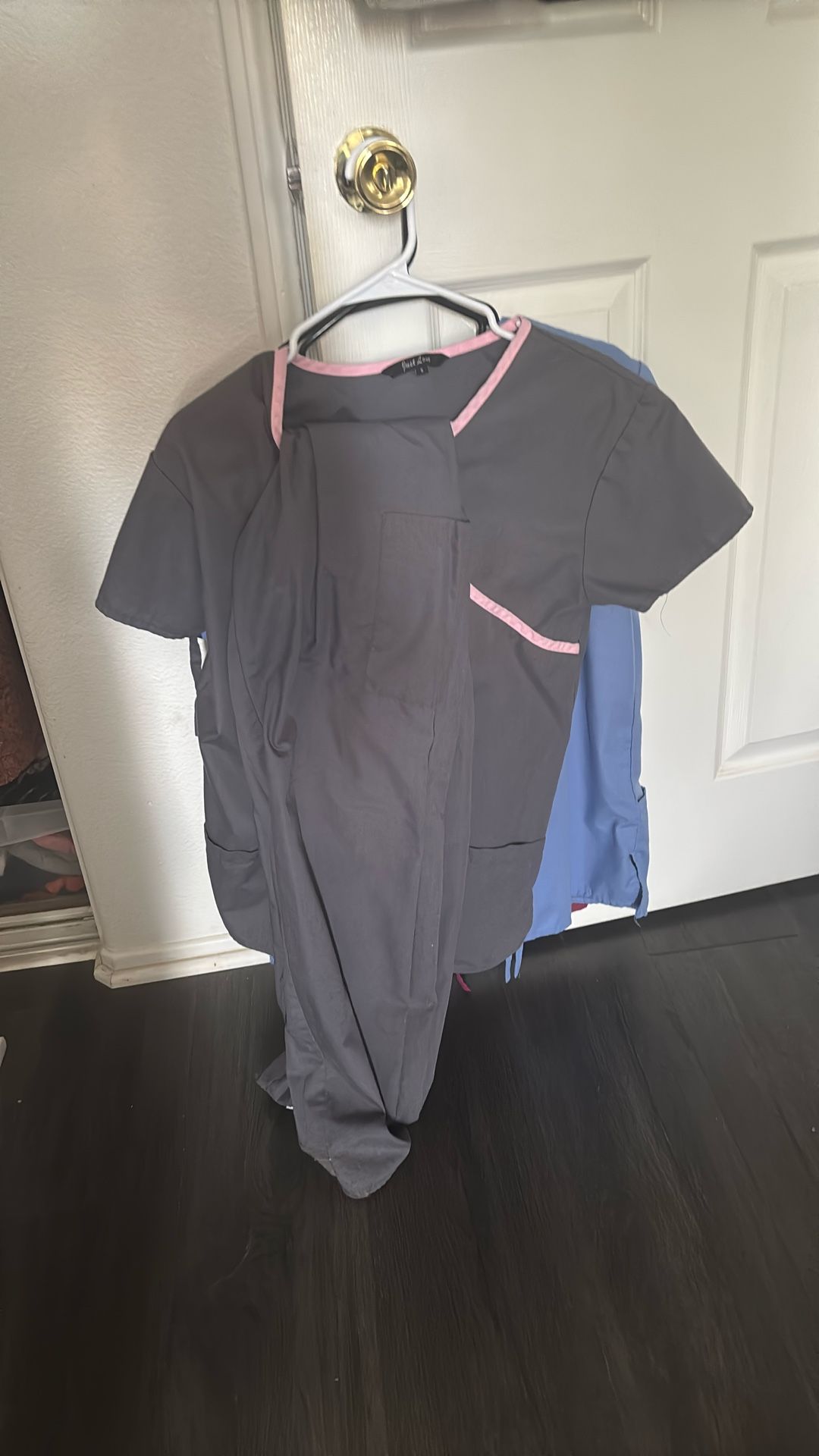 S/M Matching Pair Scrubs