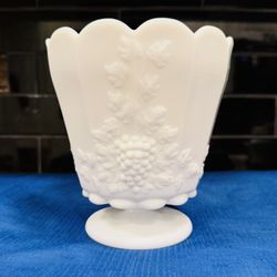 Vintage Westmoreland Planted 