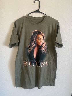 Reina Diva Solo Una Graphic T-Shirt Medium