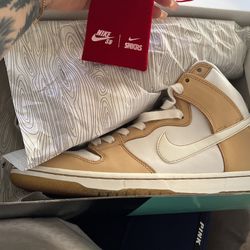 NIKE SB DUNK HIGH TRD QS
