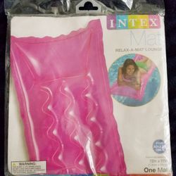 ADULT SIZE LOUNGER