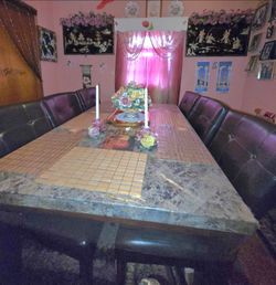 Dining Table w/ 6 Chairs