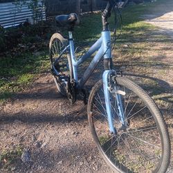 Canondale Ladies  Bike 