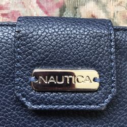 Woman’s Nautica wallet