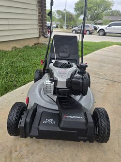 MURRAY BRIGGS&STRATTON SELF-PROPELLED LAWN MOWER 22 INCH.