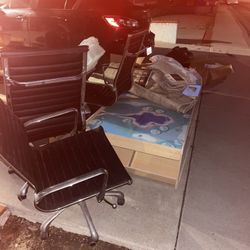 Curb Alert Free Items 