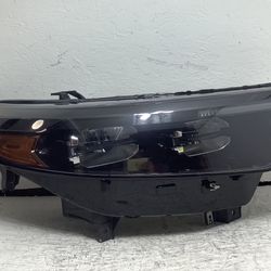 2020 2024 Ford Explorer right LED headlight (1D)