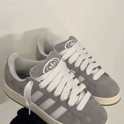 grey adidas campus 00s