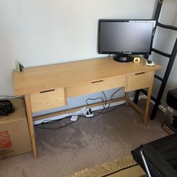 Office Desk For Sale, Great Condition!!