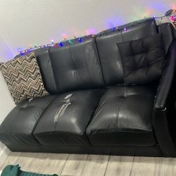 Couches/ Sofa