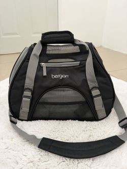 pet carrier