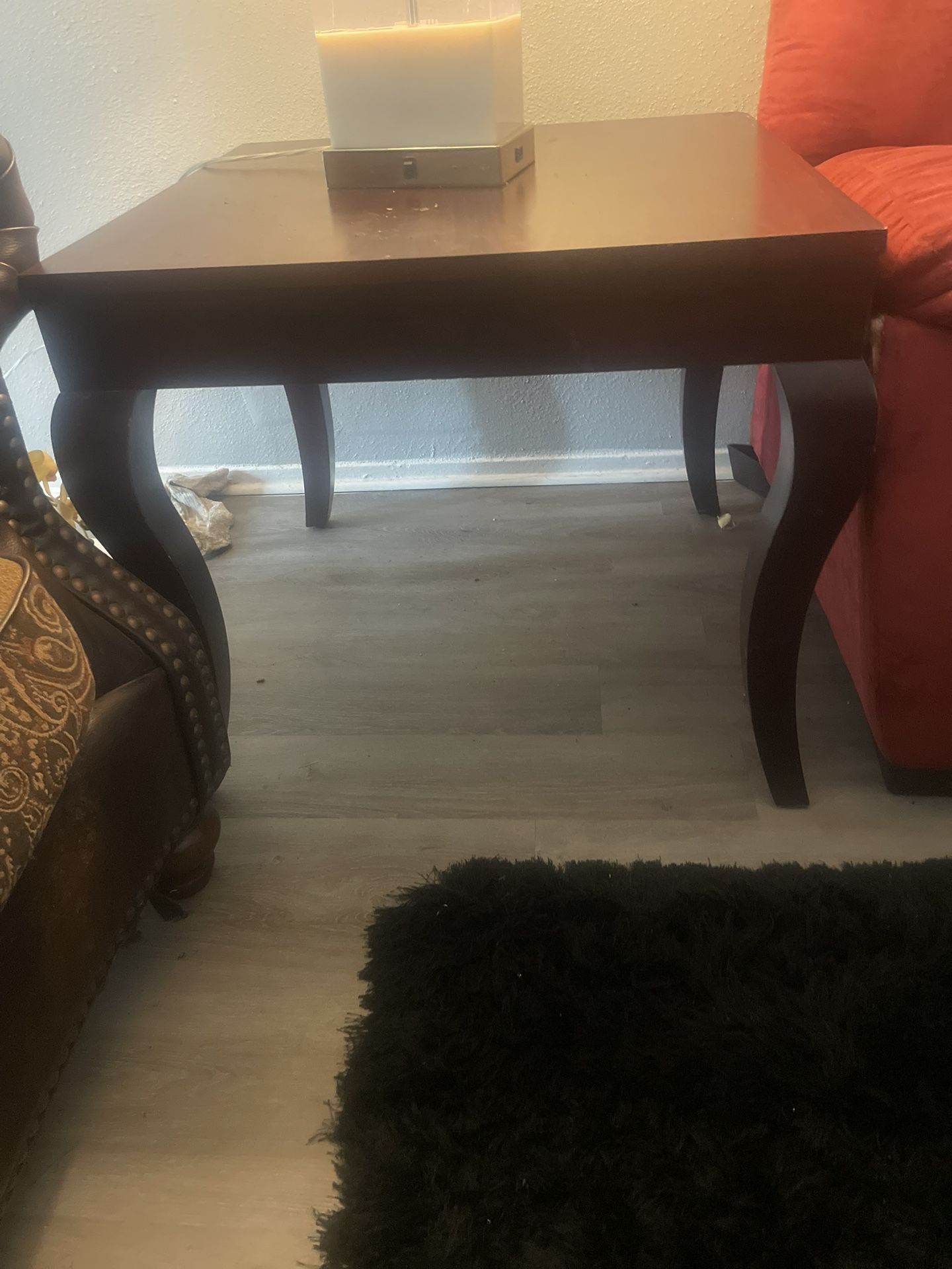 To End Table