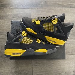 AIR JORDAN 4 RETRO “THUNDER”