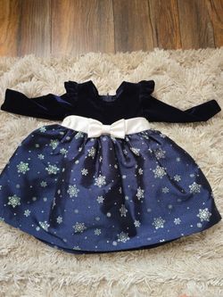 Christmas Dress siz 6-9mos