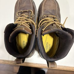 Like New Keen Boots 11D