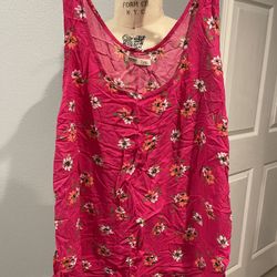 Pink Flowery Top - Size XXL