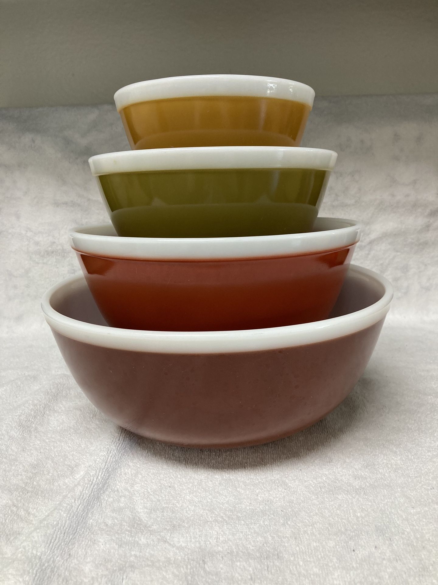 VINTAGE 60’s PYREX AMERICANA FALL COLORS 4 MIXING BOWL SET