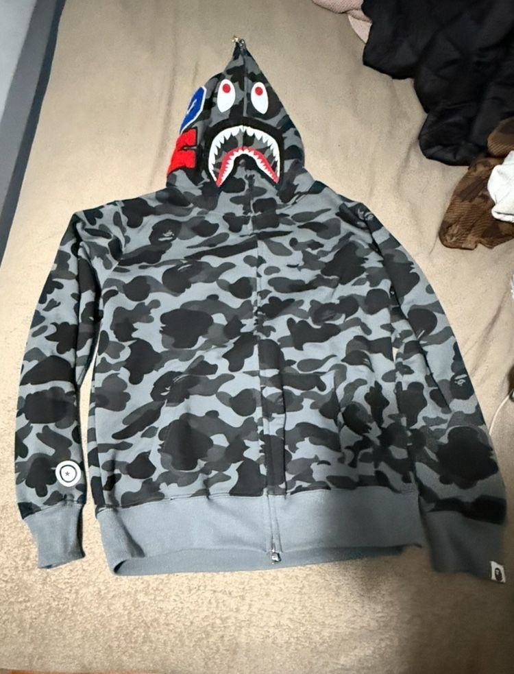 Bape Hoodie brand New 
