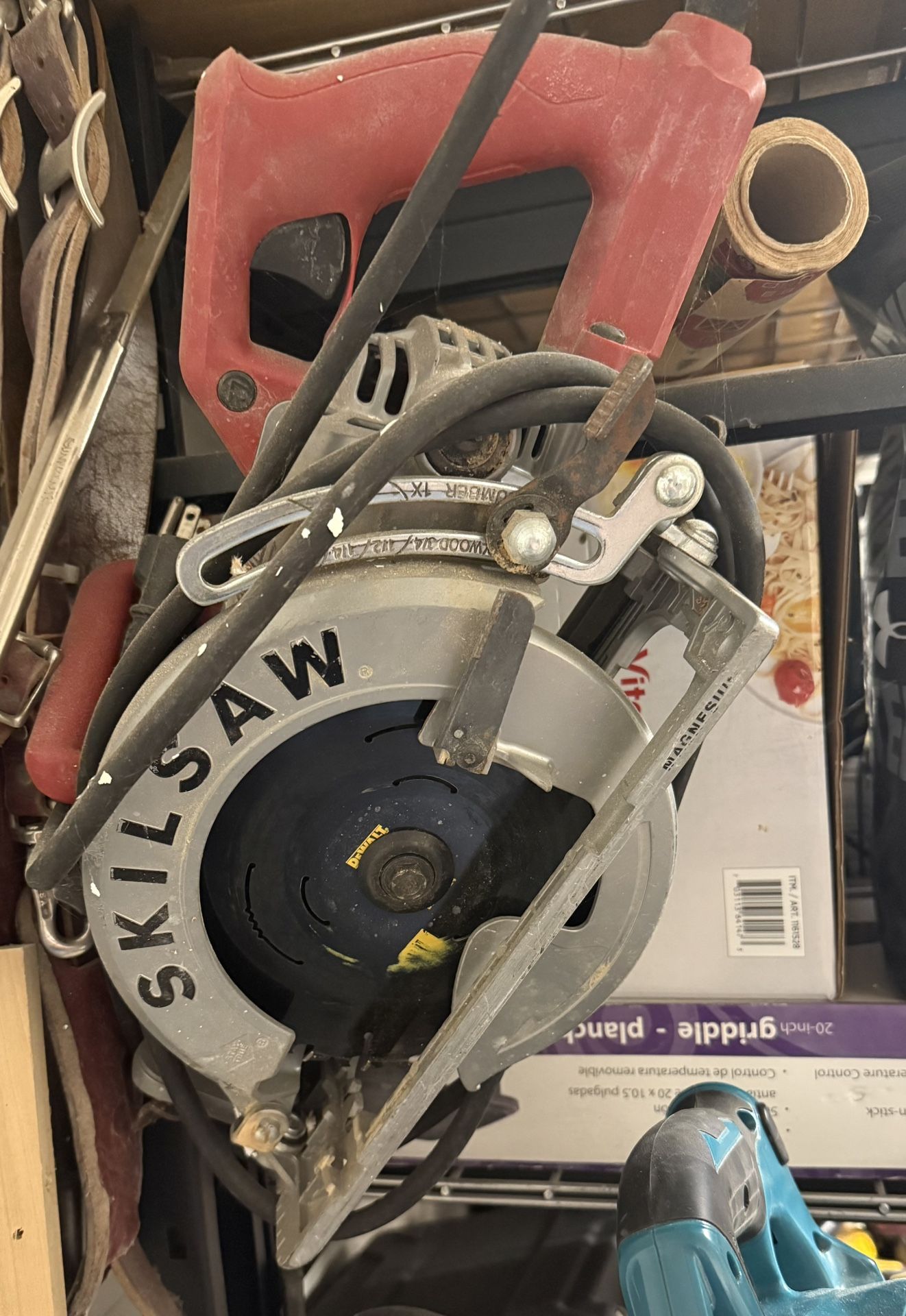 DeWalt Skill Saw